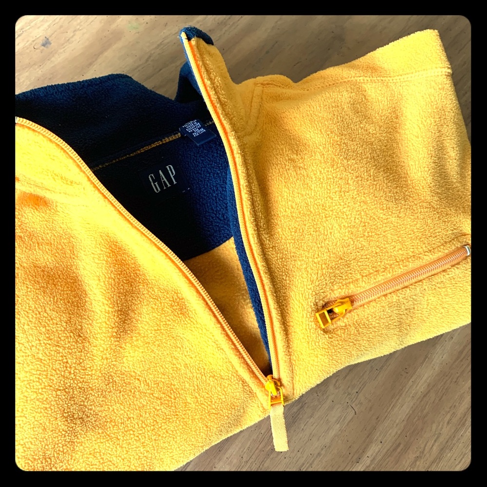Gap Sweater